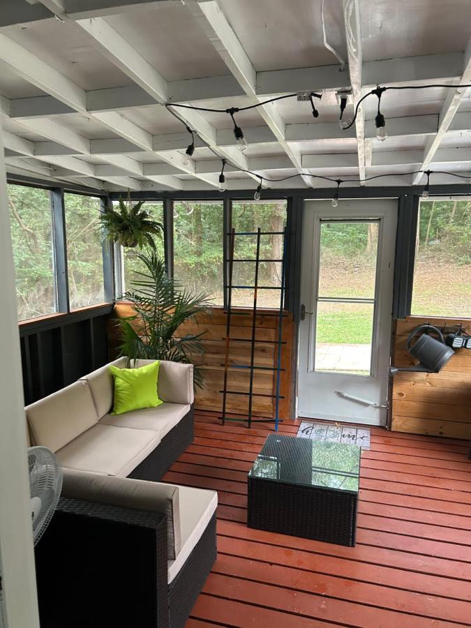Serene Retreat! 420 Friendly In Designated Area, 3 Minutes To Downtown リッチモンド エクステリア 写真